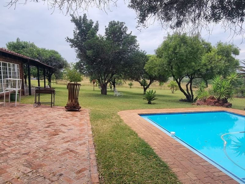 Farm For Sale in Dinokeng Game Reserve, Wonderboom - Photo 1