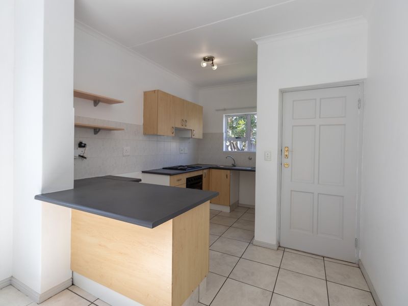 3-Bed Duplex Townhouse To Rent in Parklands - Photo 8