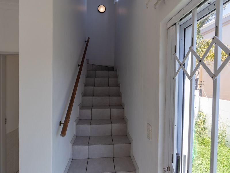 3-Bed Duplex Townhouse To Rent in secure estate - Photo 10
