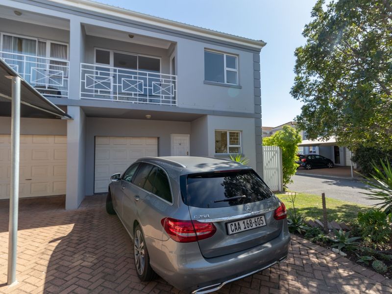 3-Bed Duplex Townhouse To Rent in Parklands - Photo 3