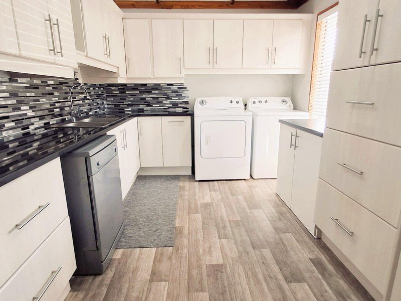 House For Sale in Stilbaai Wes, Stilbaai - Photo 9