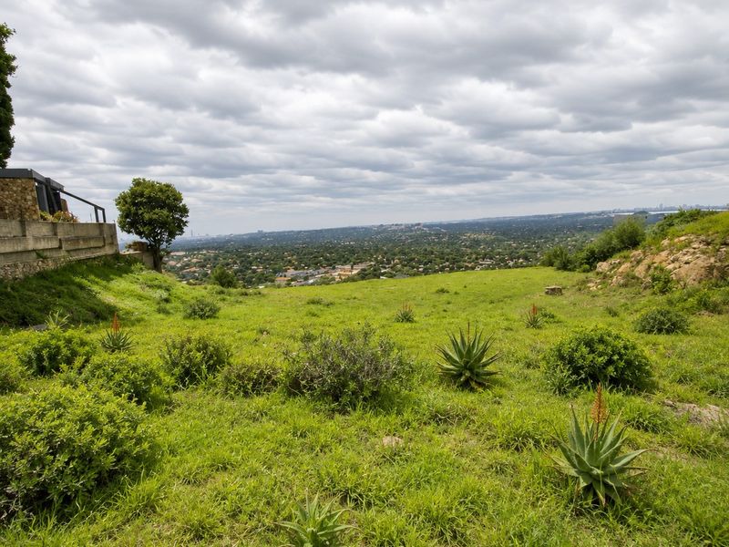 BEYOND UNIQUE - VACANT PRIME REZONED LAND - Photo 3
