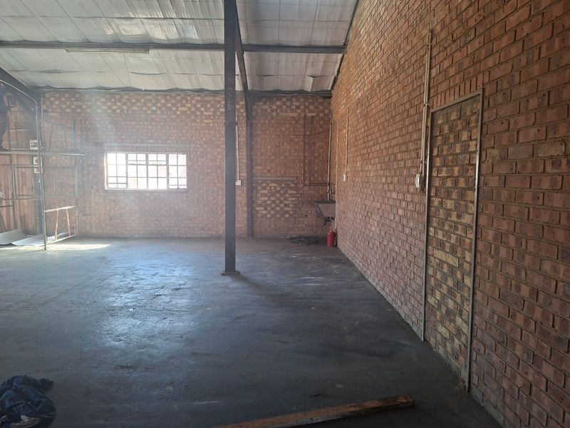 Industrial Property To Rent in Vaalbank, Middelburg - Photo 3