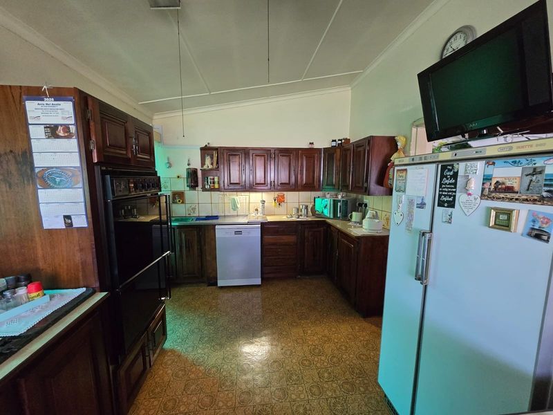 House For Sale in Sinoville, Pretoria - Photo 9
