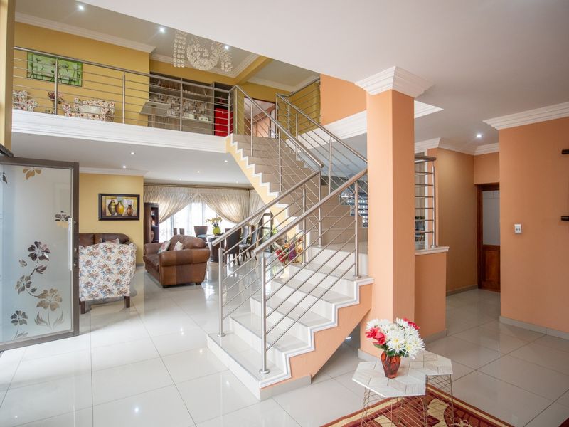 Exquisite, Expansive and Exclusive: A Sanctuary for the Whole Family - Photo 2