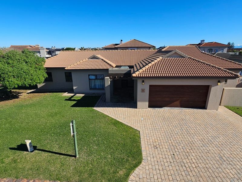 House For Sale in Mossel Bay Golf Estate, Mossel Bay - Photo 4