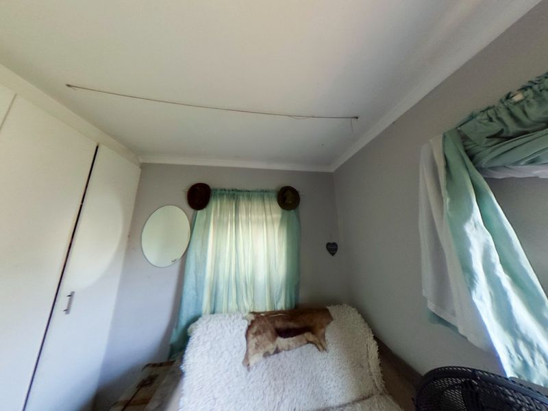 Calling All Investors - Two bedroom home for sale in Bardale Village phase1 - Photo 7