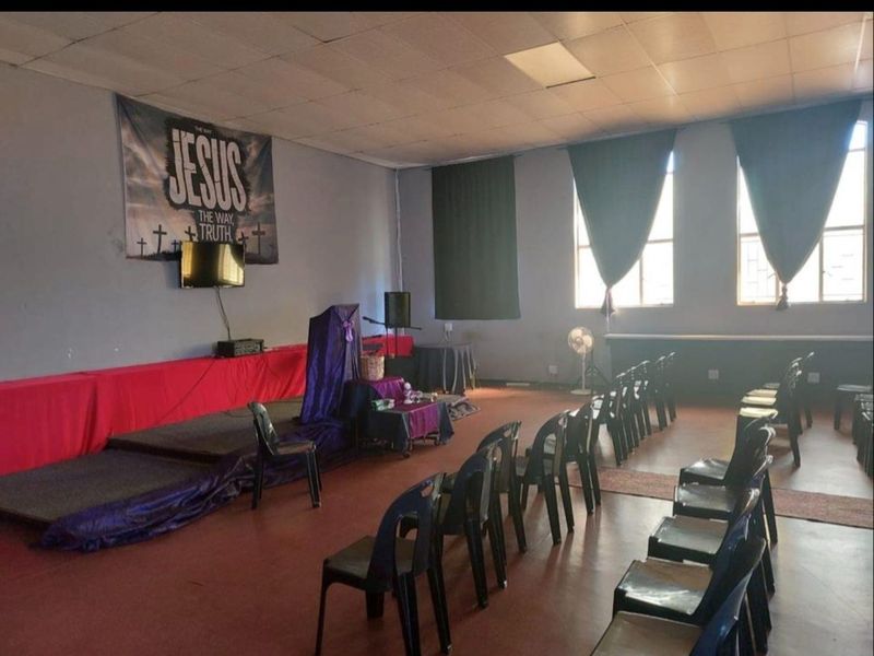 Church building For Sale in Amiel Park, Newcastle, KwaZulu Natal - Photo 4
