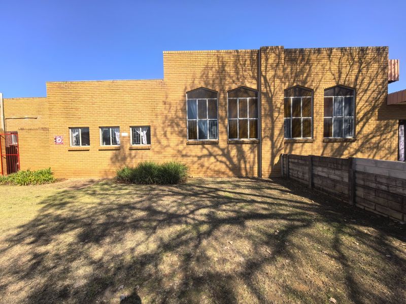 Church building For Sale in Amiel Park, Newcastle, KwaZulu Natal - Photo 5