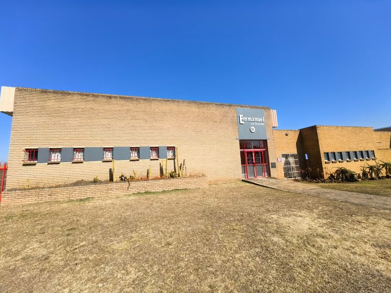 Church building For Sale in Amiel Park, Newcastle, KwaZulu Natal - Photo 10