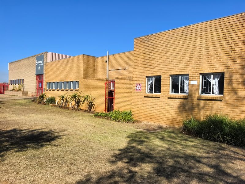 Church building For Sale in Amiel Park, Newcastle, KwaZulu Natal - Photo 7