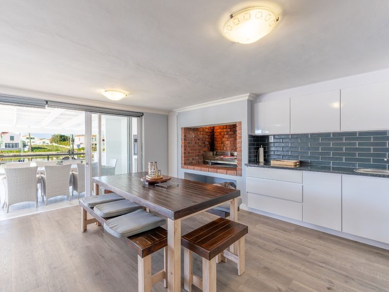 House on River Marina For Sale in Port Owen, Velddrif - Photo 6