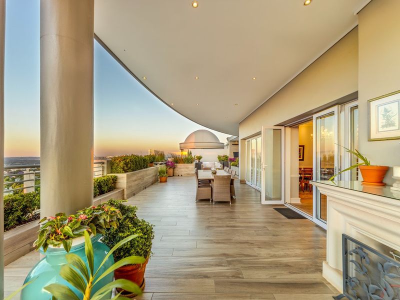 Magnificent penthouse with spectacular views! - Photo 1