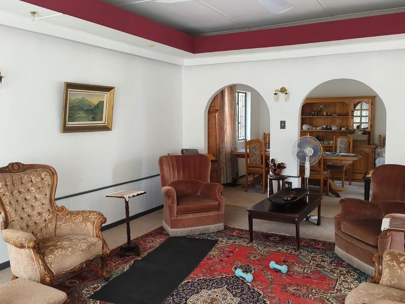 House For Sale in Ladismith - Photo 8