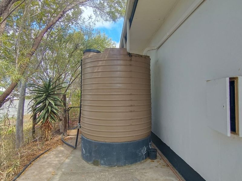 House For Sale in Ladismith - Photo 7
