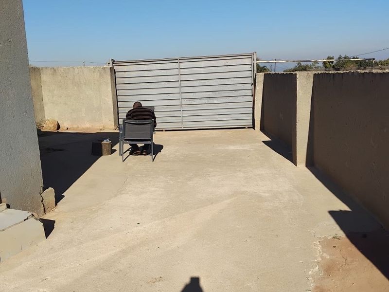 Room To Rent in Msholozi, White River - Photo 6