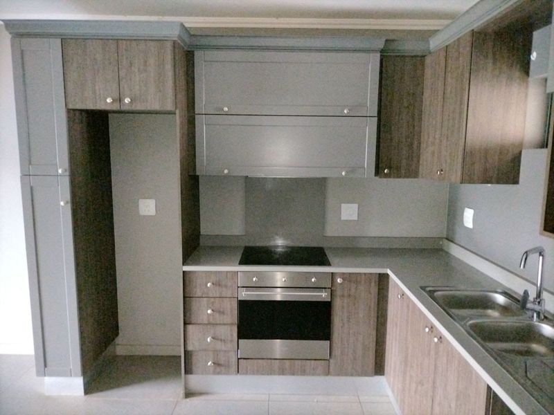 1 Bed Apartment To Rent in Bryanston, Sandton - Photo 2