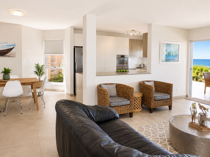 Luxury Beachfront Living ,Fully Furnished Airbnb ,Investment or Dream Coastal Home - Photo 8