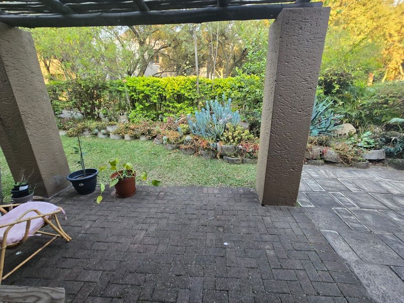 2 bedroom loft Apartment To Rent in Jukskei Park, Randburg - Photo 10