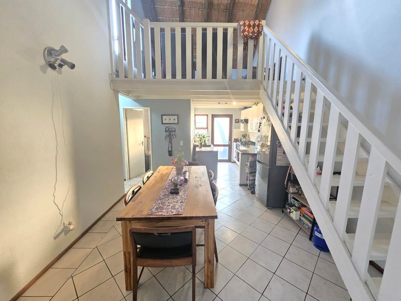 2 bedroom loft Apartment To Rent in Jukskei Park, Randburg - Photo 4