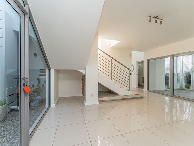 3 Bedroom Cluster house For Sale in Bryanston, Sandton - Photo 4