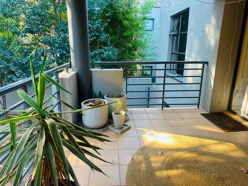 Spacious 2 Bedroom Apartment - Photo 9