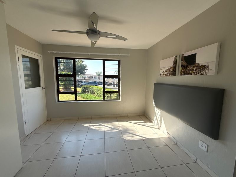YOUR BEACH BASE. YOUR UMHLANGA INVESTMENT. YOUR PLACE IN THE SUN. - Photo 7
