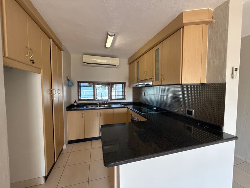 YOUR BEACH BASE. YOUR UMHLANGA INVESTMENT. YOUR PLACE IN THE SUN. - Photo 4