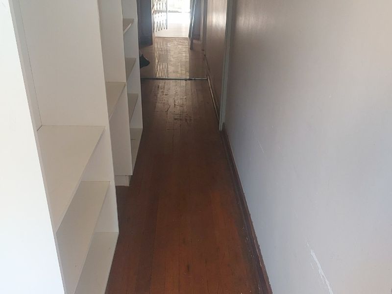 1,5 Bedroom For Sale In A Secure Complex In Musgrave - Photo 7