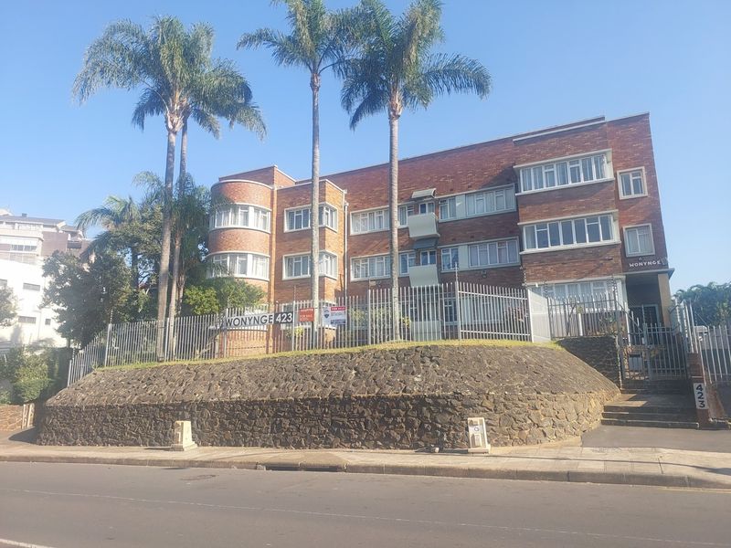 1,5 Bedroom For Sale In A Secure Complex In Musgrave - Photo 1