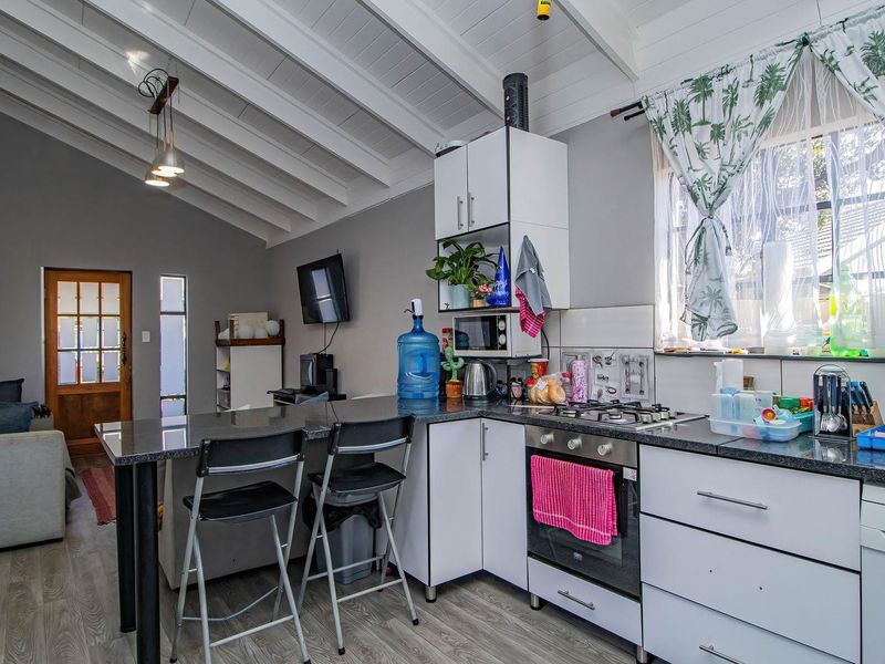House For Sale in Bonaero Park, Kempton Park - Photo 5