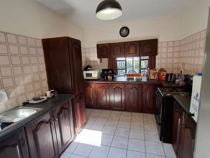 Apartment For Sale in Shelly Beach, Margate, KwaZulu Natal - Photo 8