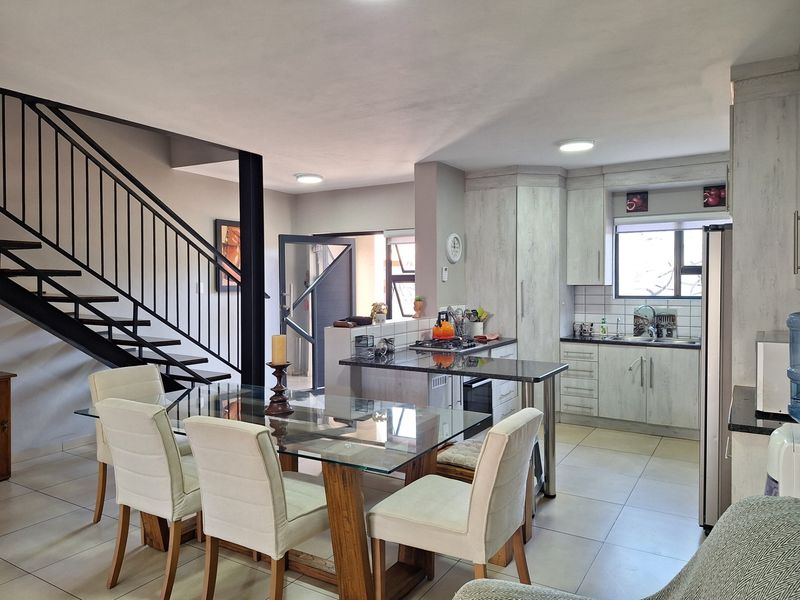 Stylish Double-Storey Duplex Offering Modern Living - Photo 6
