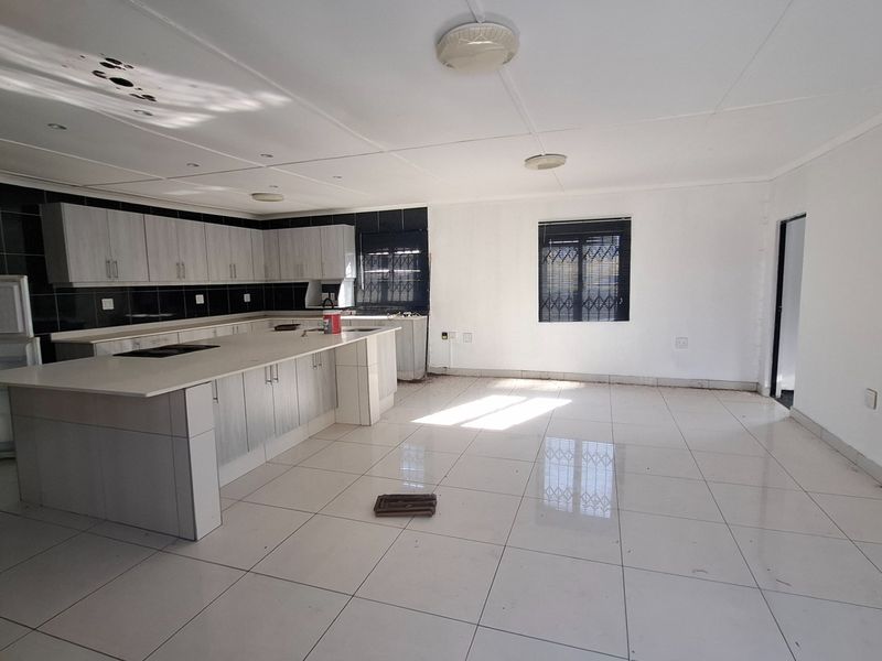 House To Rent in Ramsgate, Margate, KwaZulu Natal - Photo 1