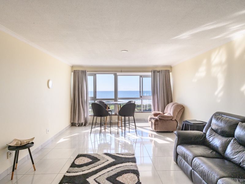 Apartment For Sale in Humewood, Port Elizabeth - Photo 3