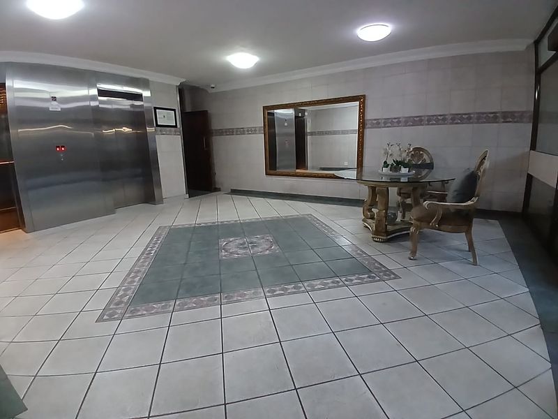 Apartment To Rent in Umhlanga, KwaZulu Natal - Photo 2