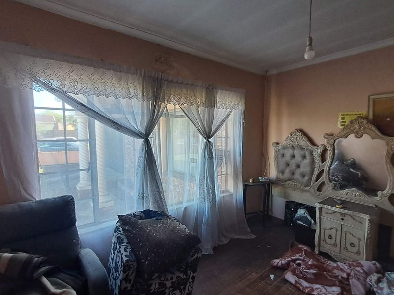 House For Sale in Kabega, Port Elizabeth - Photo 5