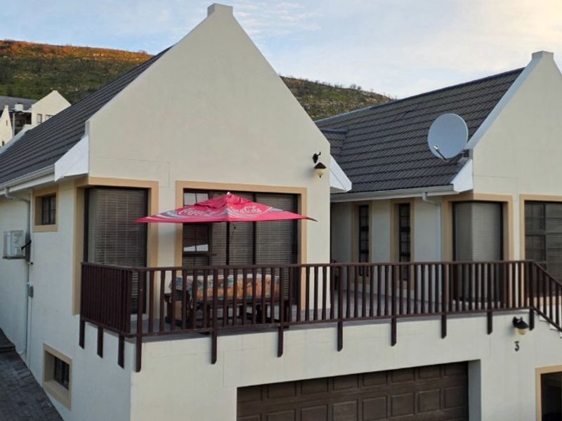 House For Sale in Vakansieplaas, Mossel Bay - Photo 1