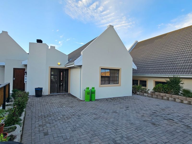House For Sale in Vakansieplaas, Mossel Bay - Photo 6