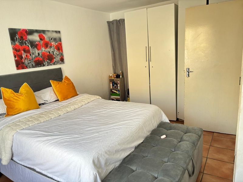 Prime Scottsville Apartment | Walk to UKZN | High-Return Unit +/- R10k pm | Secured Complex - Photo 7