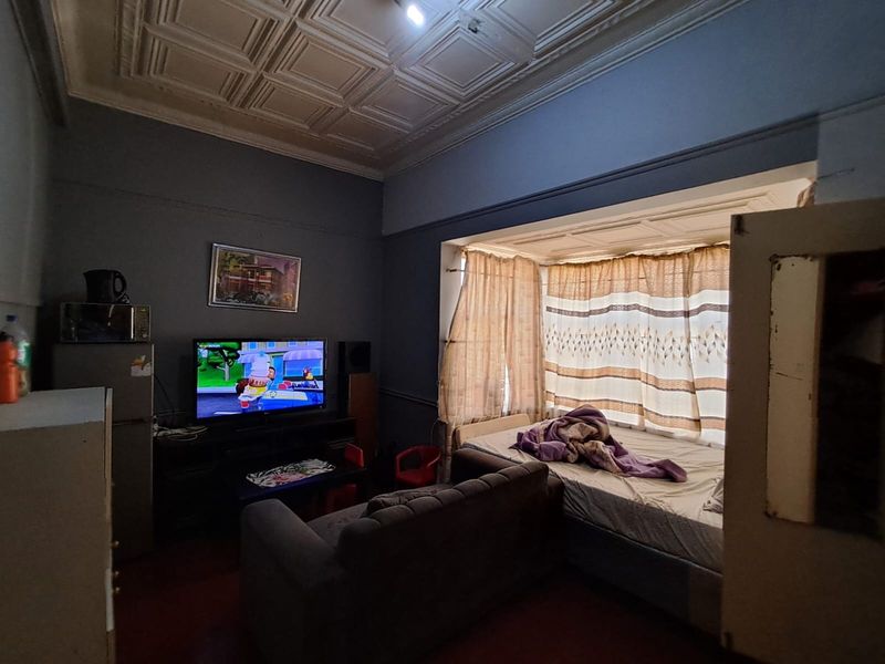 House For Sale in Berea, Johannesburg - Photo 8