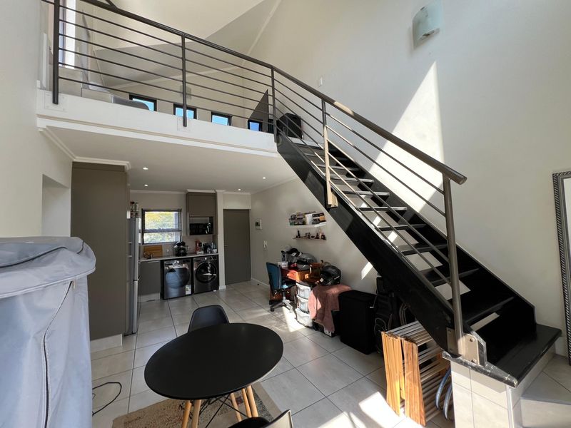 Apartment To Rent in Craigavon, Sandton - Photo 1