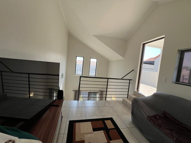 Apartment To Rent in Craigavon, Sandton - Photo 4