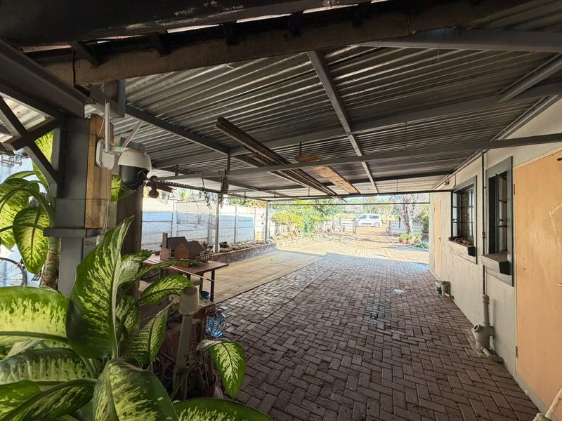 Spacious Fixer-Upper Potential on Corner Stand near Kruger - Photo 6