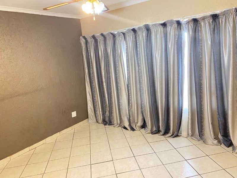 Apartment To Rent in Stonehenge, Nelspruit - Photo 7