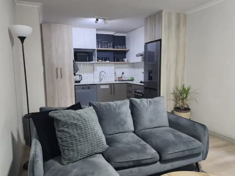Fully furnished 1 bed apartment - Photo 1