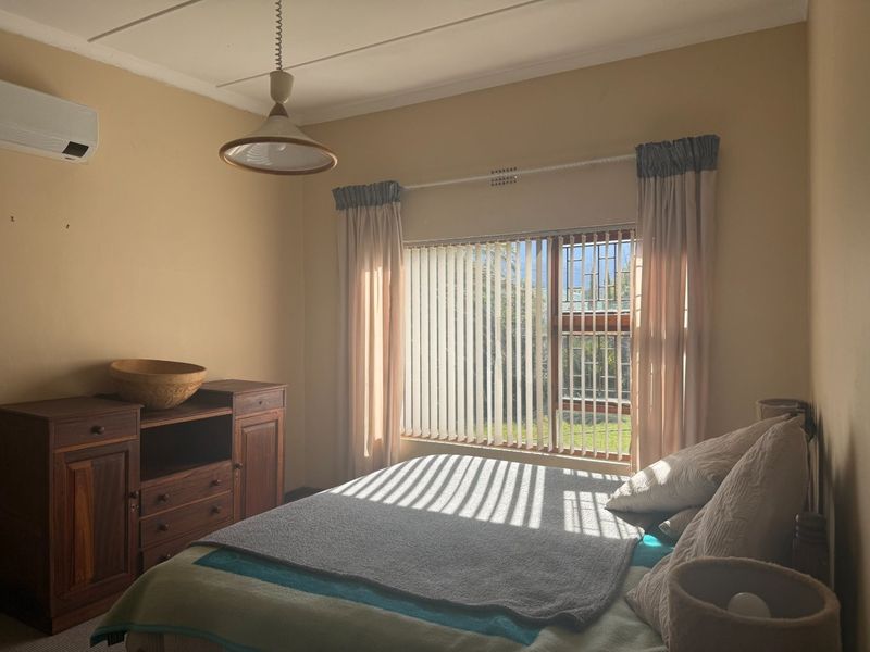 Large Family Home For Sale in Ladismith - Photo 7