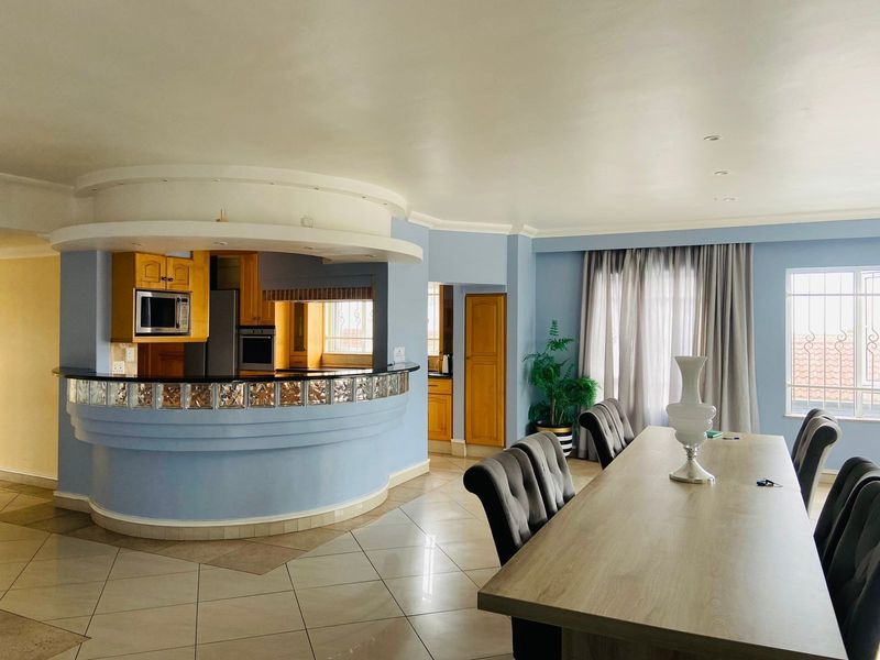 6 Bedroom Tenanted Guest House  Lodge For Sale - Photo 8