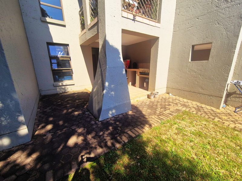 Apartment To Rent in Maroeladal, Randburg - Photo 8