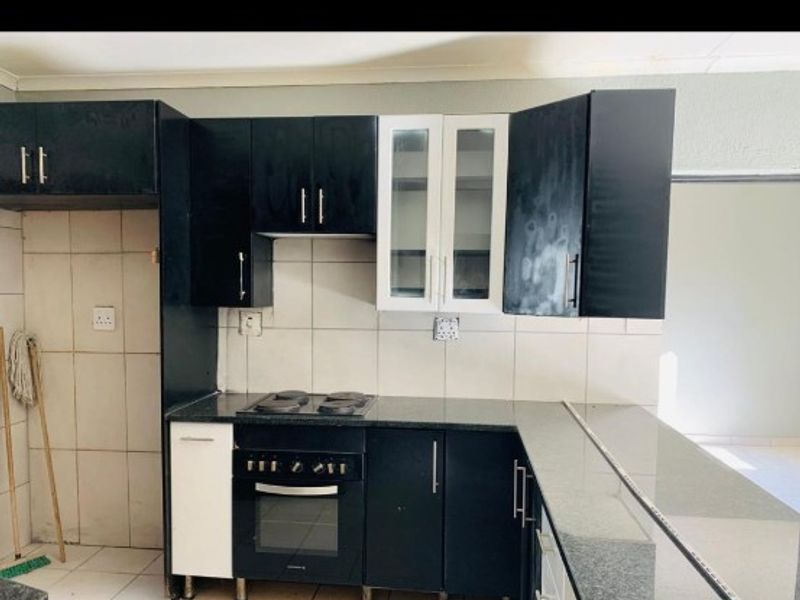Townhouse For Sale in Middelburg Central, Middelburg - Photo 8